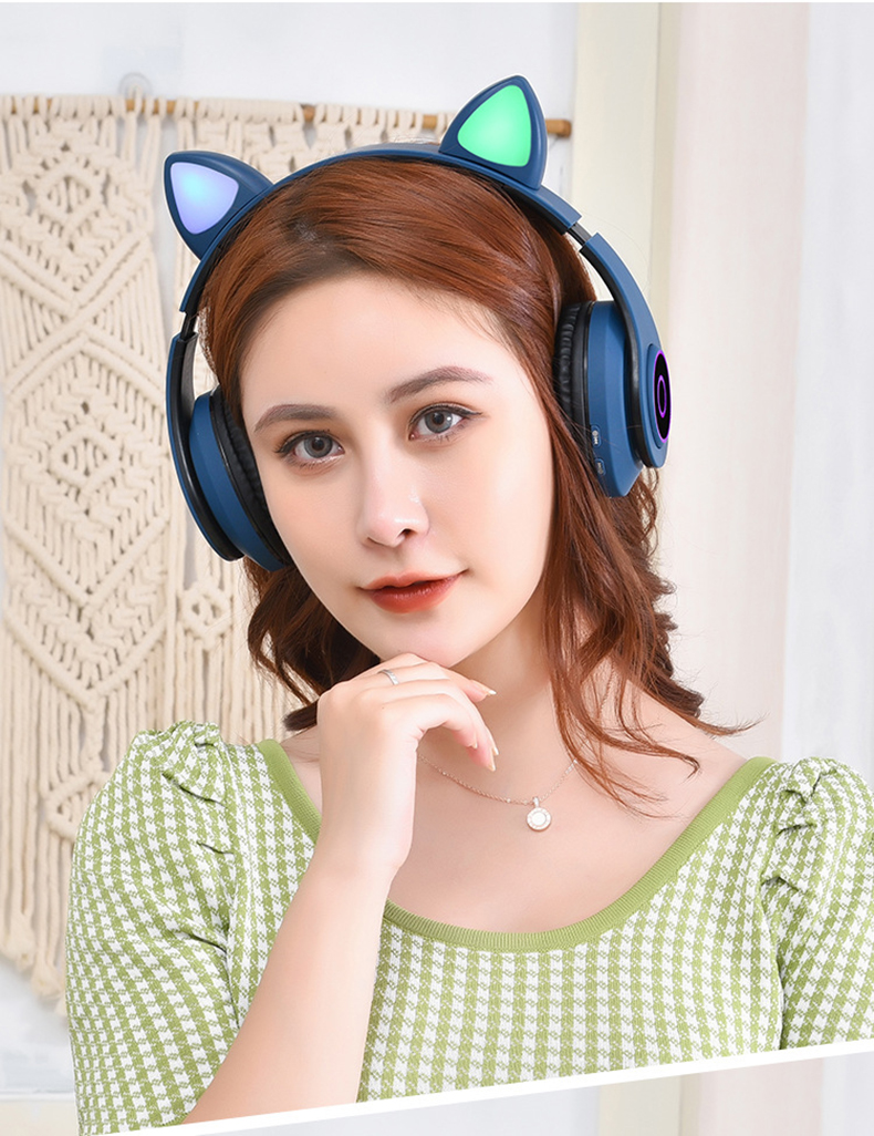Bakeey-B39-Wireless--bluetooth-50-Headset-Cute-Cat-Ear-With-LED-Light-Child-Kids-Headset-Game-Headph-1857996-10