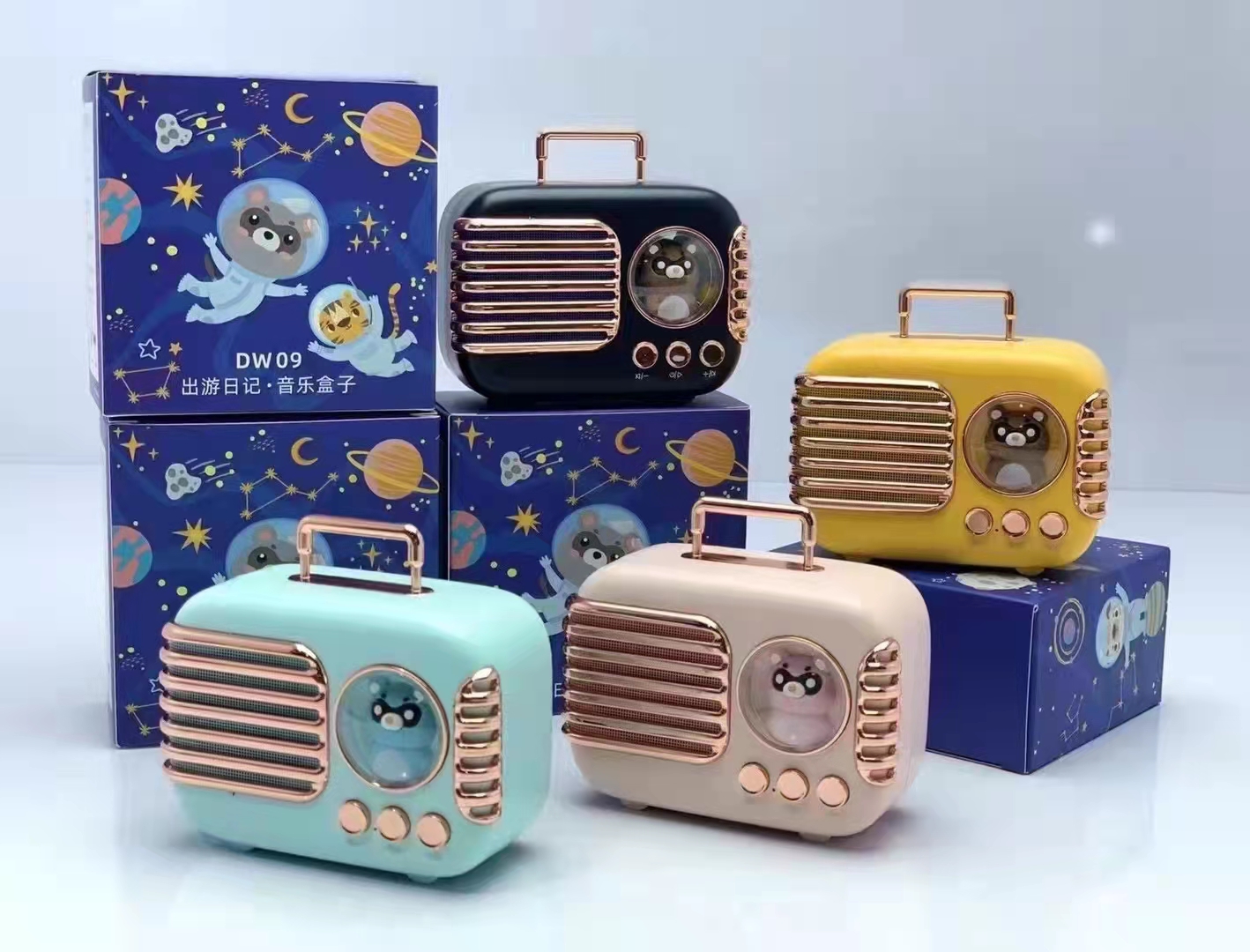 DW09-bluetooth-Speaker-Wireless-Speakers-LED-Lights-TF-Card-Mini-Portable-Outdoor-Speaker-with-Mic-1943684-1