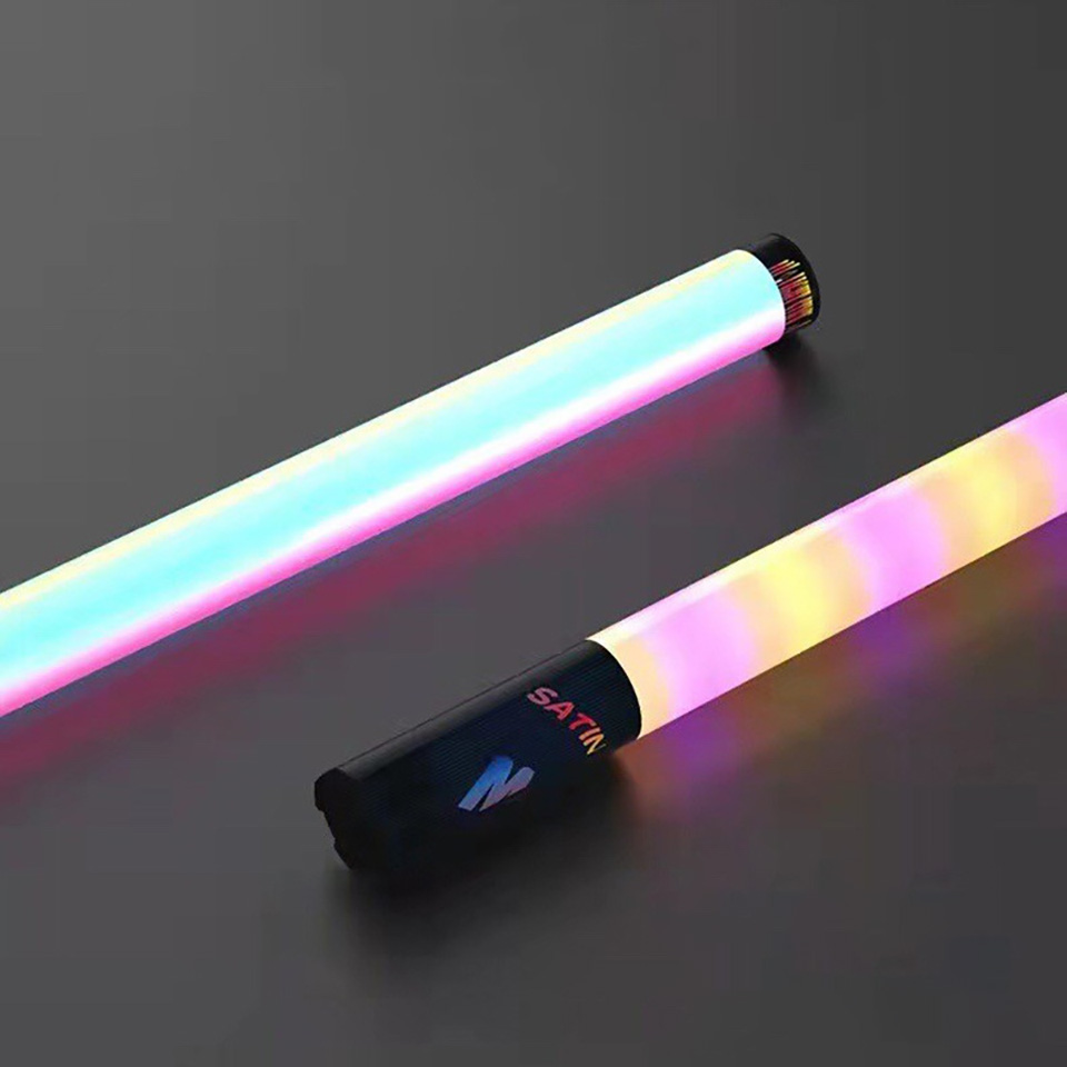 LS-01-Music-Stick-TWS-Wireless-bluetooth-Speaker-Colorful-LED-Fill-Light-Speaker-Multiple-Lighting-M-1943708-1