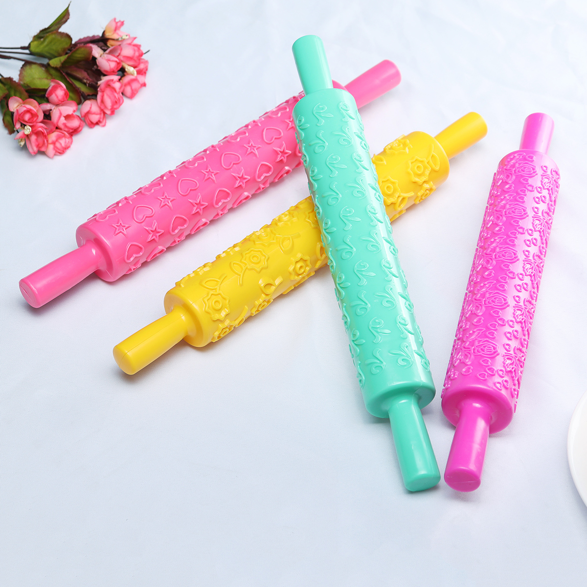 Baking-Rolling-Pin-Christmas-Creative-Baking-Biscuits-Cookie-Rolling-Rod-Pin-Printing-Mold-1410720-2