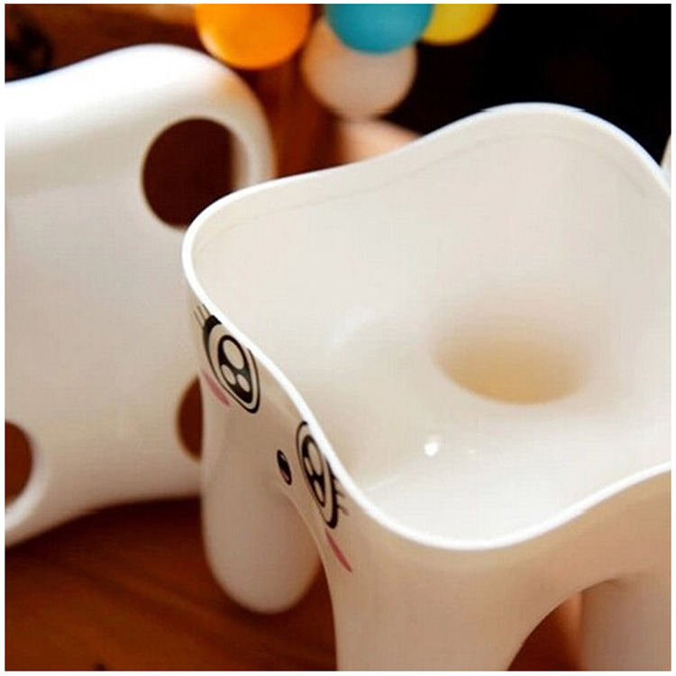 4-Holes-Smily-Face-Toothbrush-Holder-Rack-Cartoon-Design-Toothbrush-Bracket-1015580-7