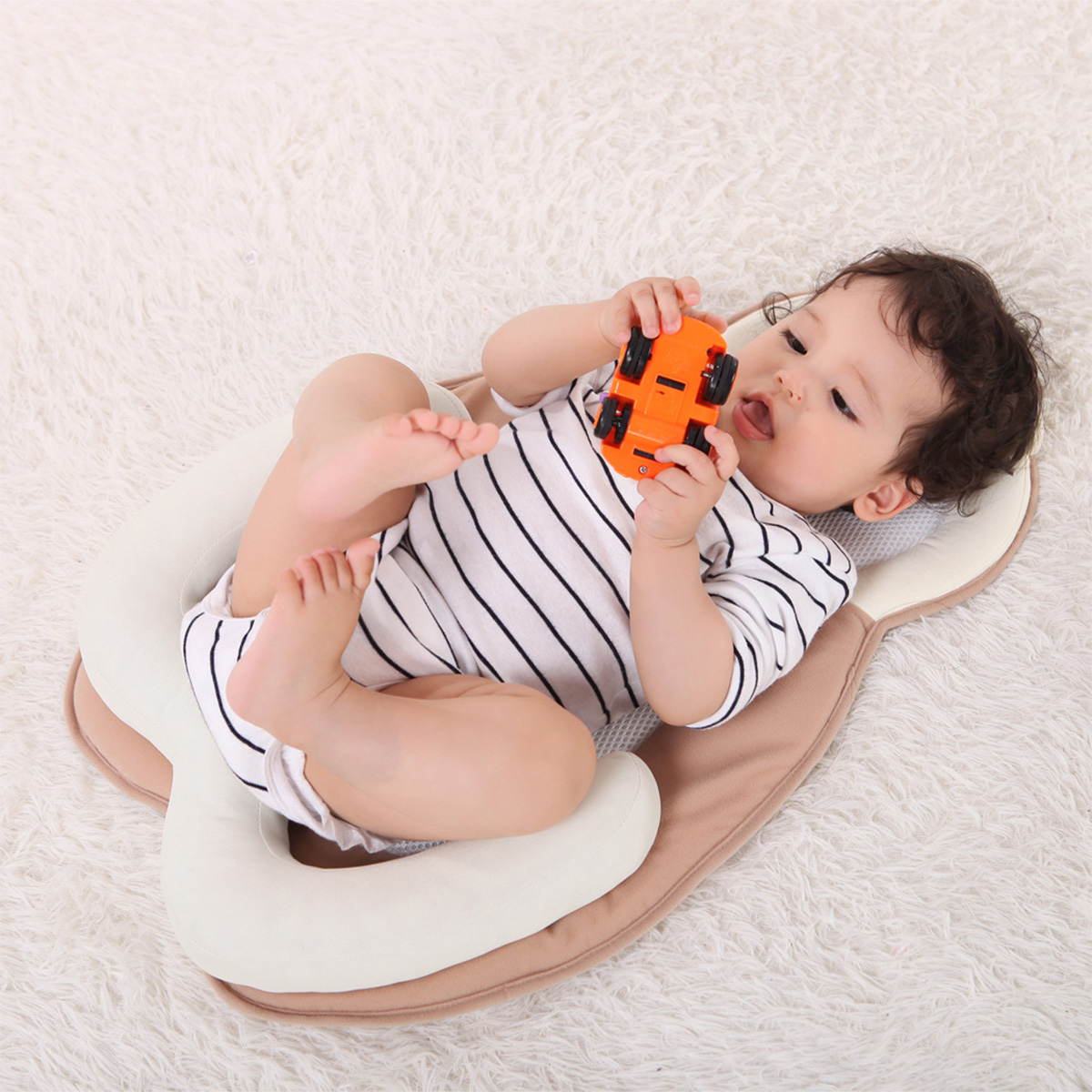 24-x-16-Baby-Sleep-Stereotypes-Pillow-Anti-Rollover-Flat-Head-Positioning-Pillow-Infant-Stereotypes--1957307-4