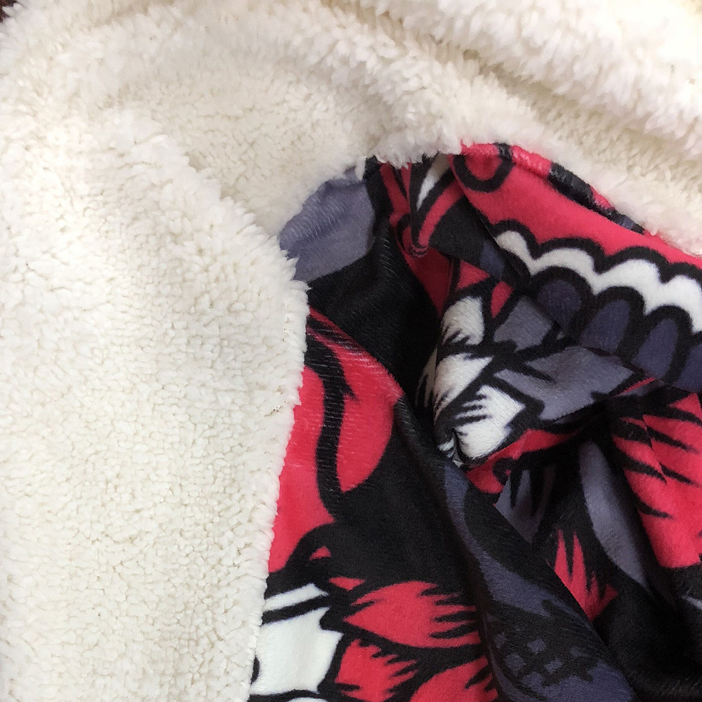 Soft-Hooded-Blanket-Throw-Winter-Home-Sofa-Warm-Plush-Cloak-3D-Printing-Blankets-Home-Bedding-1632661-6
