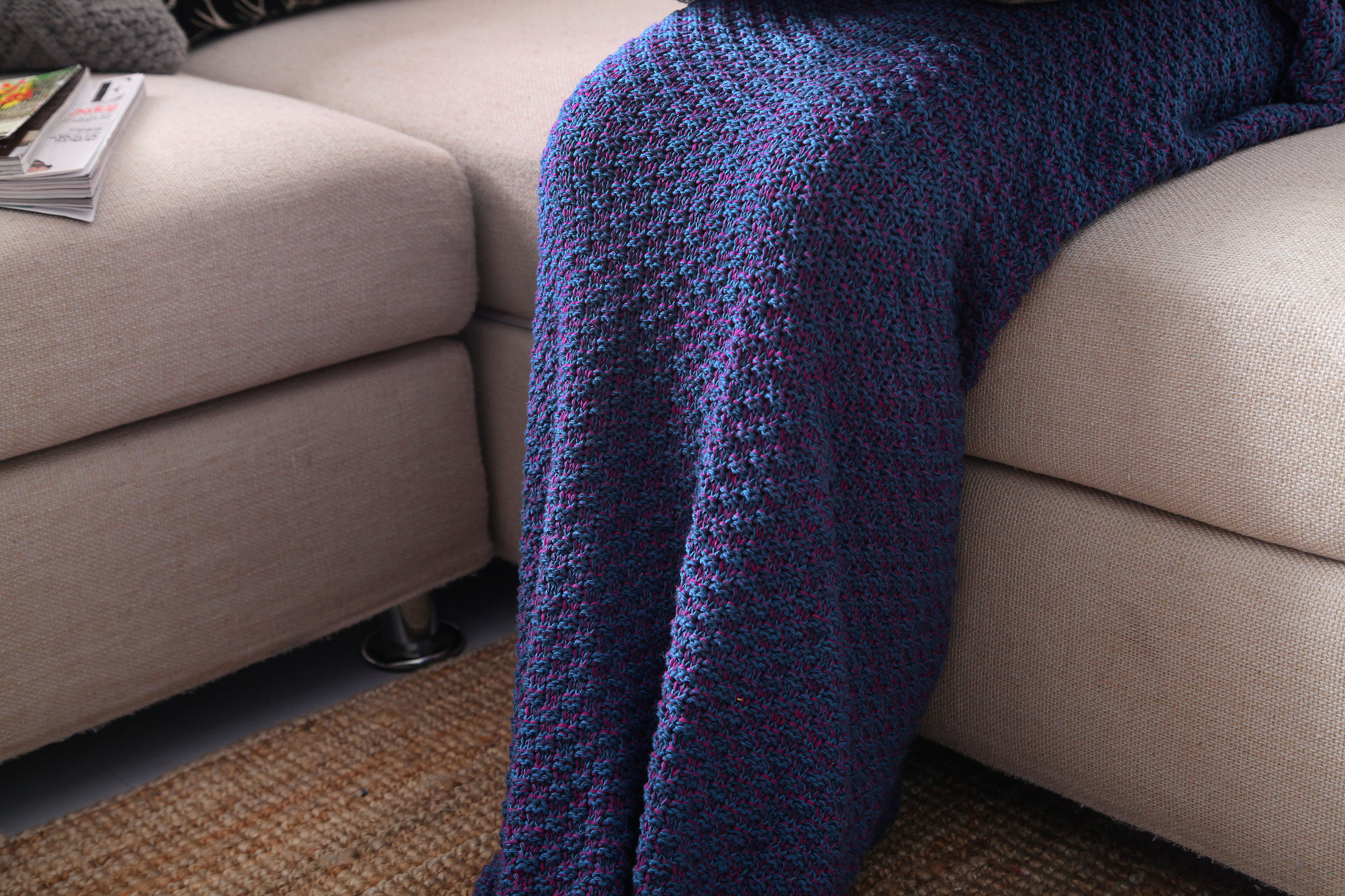 Yarn-Knitted-Mermaid-Tail-Blanket-Handmade-Crochet-Throw-Super-Soft-Sofa-Bed-Mat-Sleeping-Bag-1083119-9