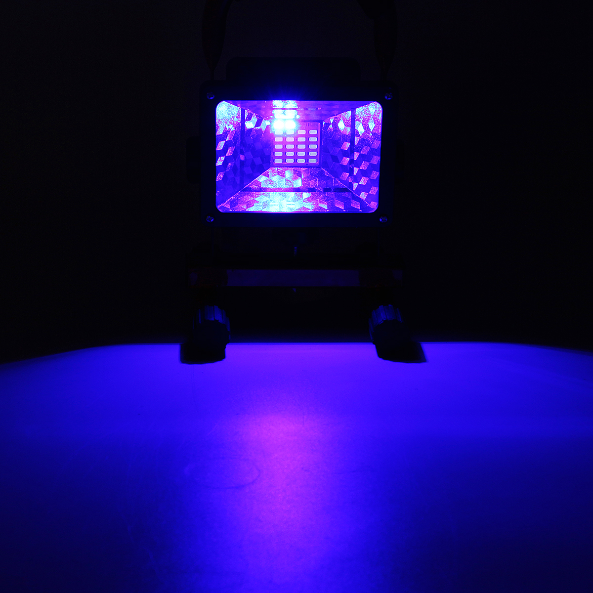 60W-LED-Flood-Light-Rechargeable-Camping-Light-Portable-Work-Light-For-Outdoor-Camping-Hiking-Fishin-1806619-13
