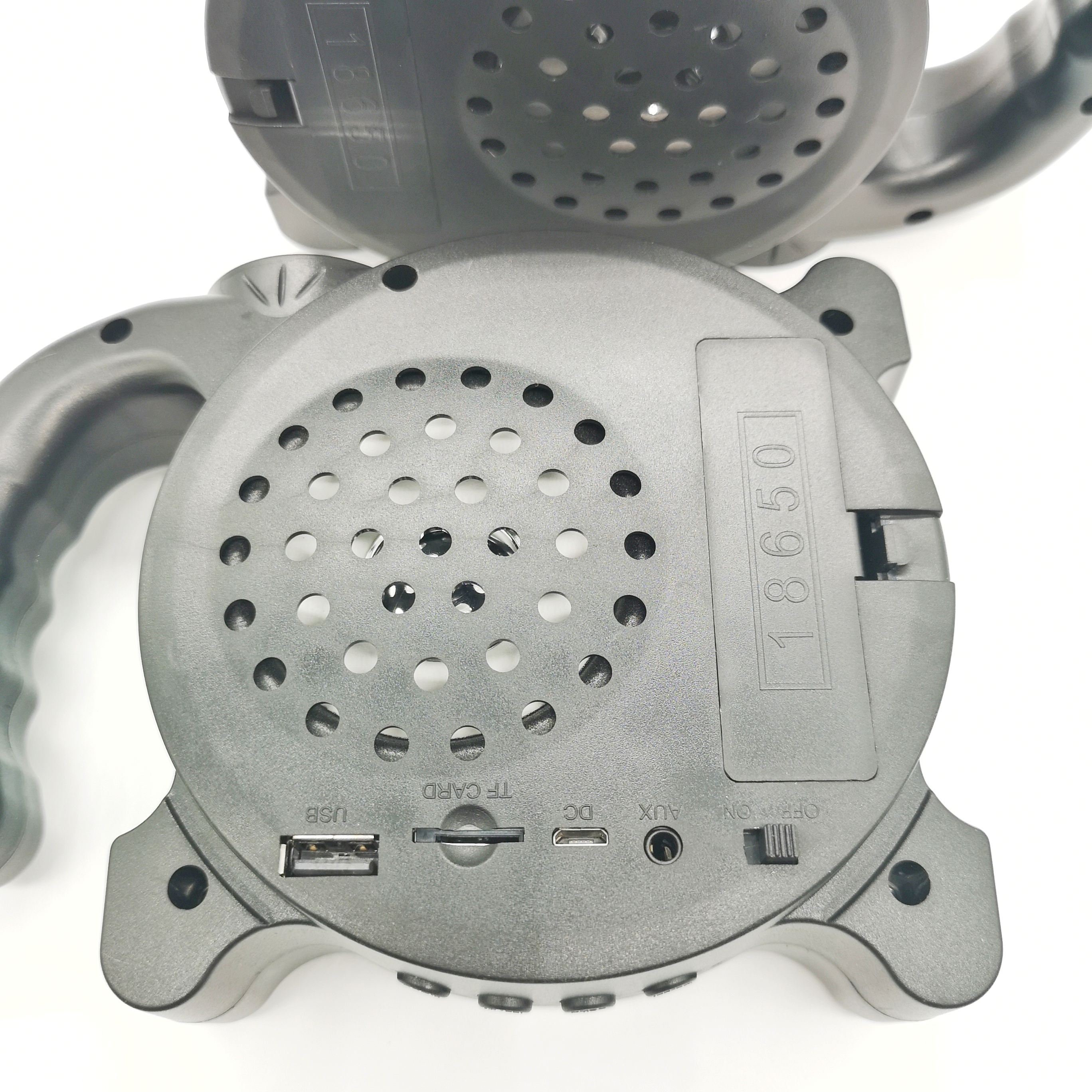 XANESreg-Multifunctional-Camping-Light-Wireless-Radio-Bluetooth-Speaker-USB-Work-Light-Searchlight-H-1642281-6