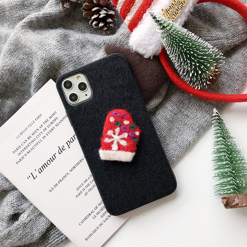 Fashion-3D-Christmas-Pattern-Plush-Protective-Case-Back-Cover-for-iPhone-11--11-Pro--11-Pro-Max--X---1598474-3