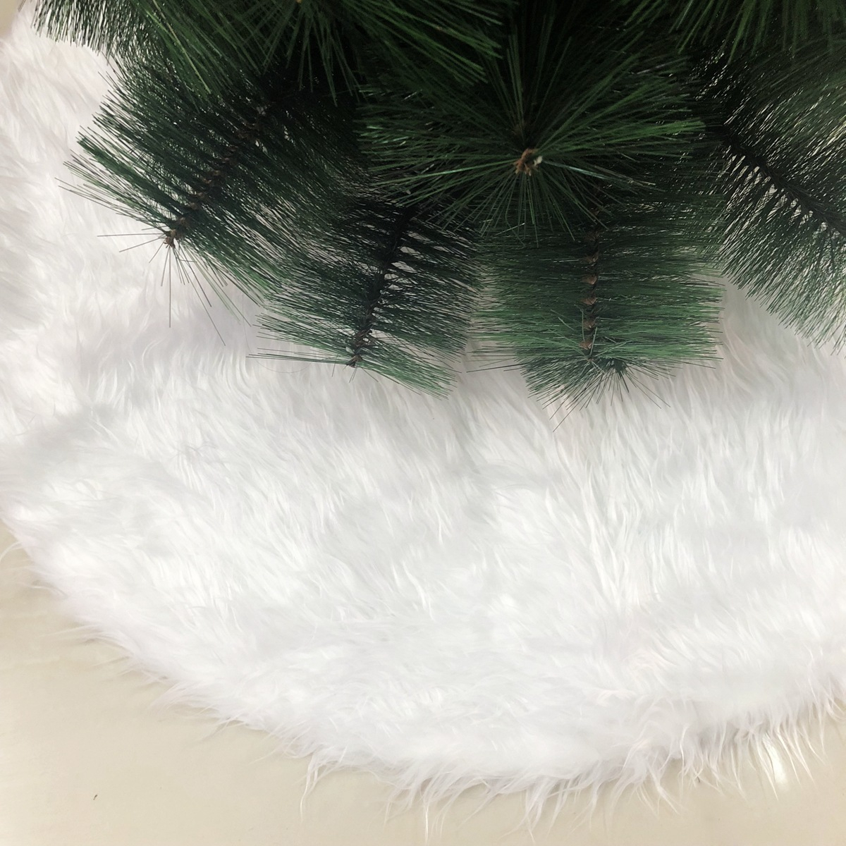 90cm-Snow-Plush-Christmas-Tree-Skirt-Base-Floor-Mat-Cover-Christmas-Party-Decorations-1376070-7
