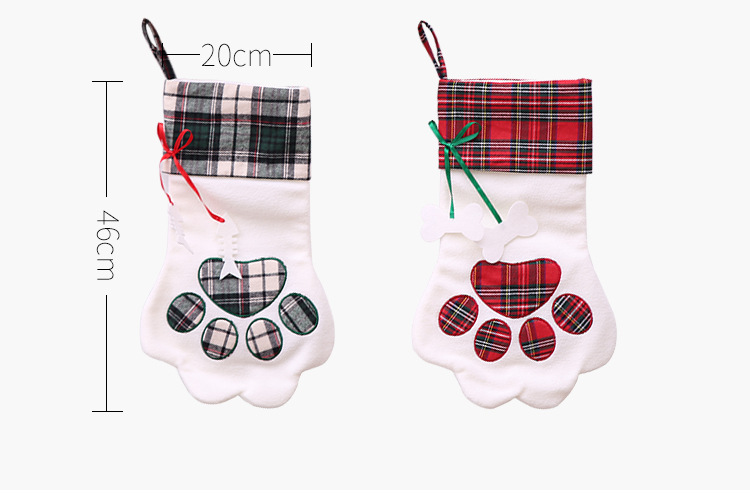 Christmas-Socks-Red-Blue-Plaid-Dogs-Paw-Stockings-Sacks-Hanging-New-Year-Kids-Gifts-Christmas-Party--1608829-7