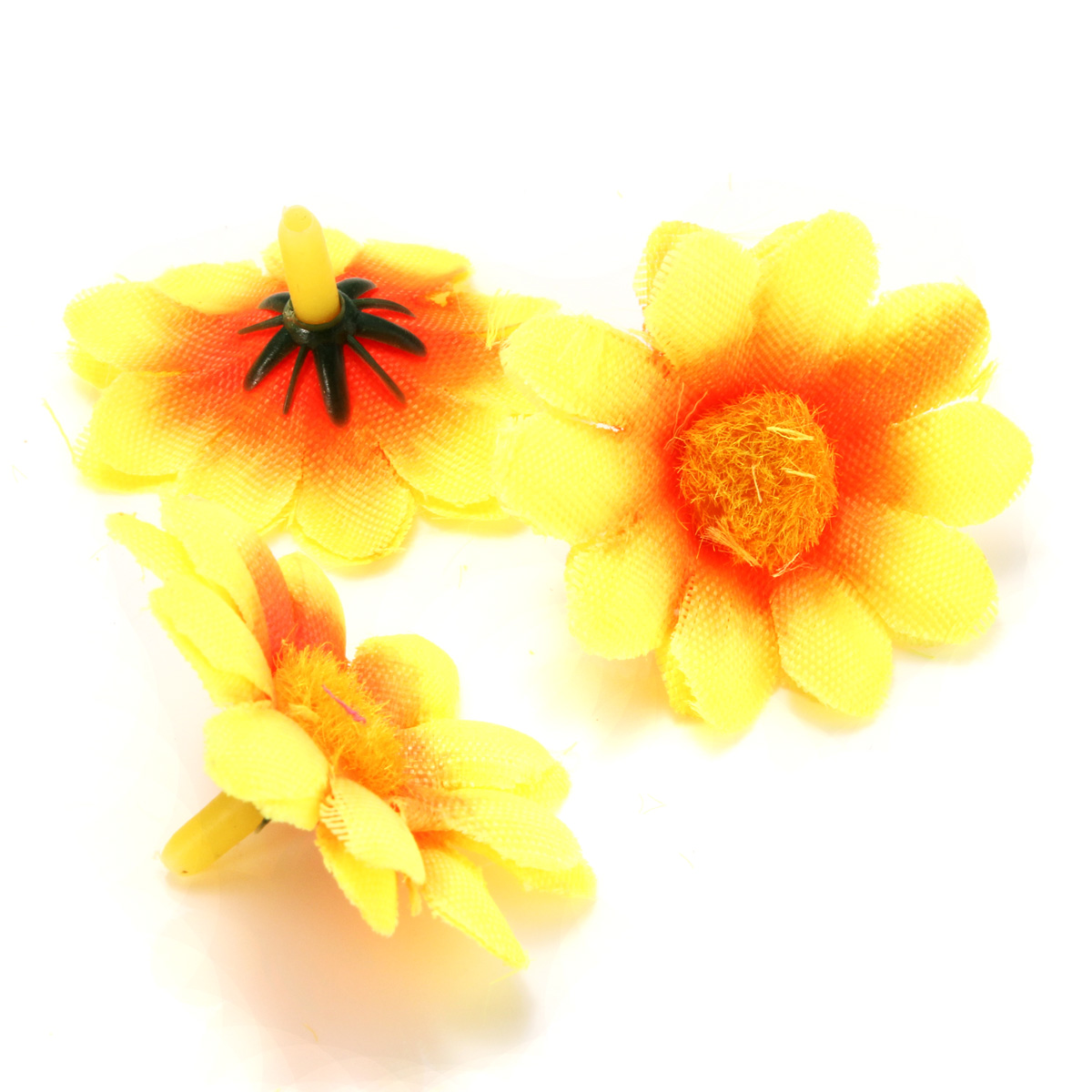 100Pcs-Artificial-Daisy-Gerbera-Heads-Silk-Flowers-Wedding-Birthday-Party-Decorations-1633164-7