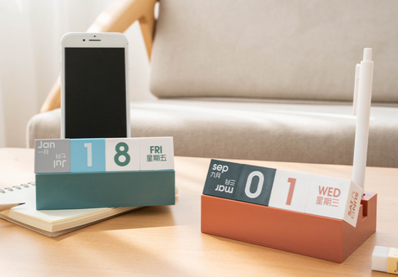 2020-Creative-Plastic-Square-Desk-Calendar-Desktop-Decoration-Flip-Block-Desktop-Calendar-1630424-3