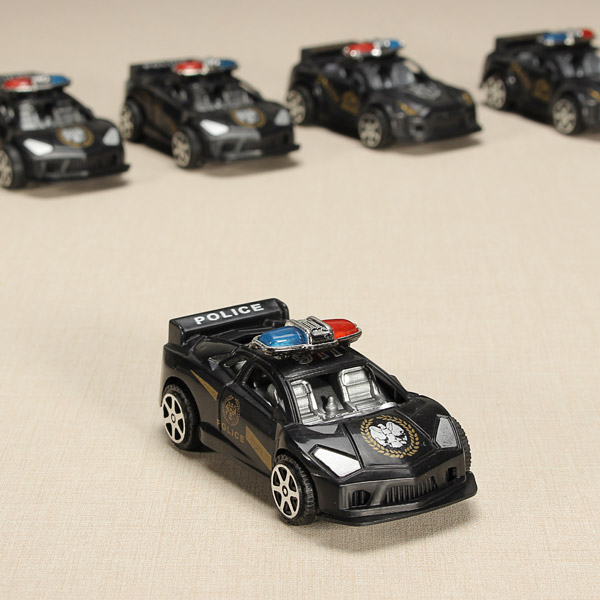 12xHZ-Slide-Racing-Car-Toys-with-Light-Police-Car-Color-Random-1072537-2