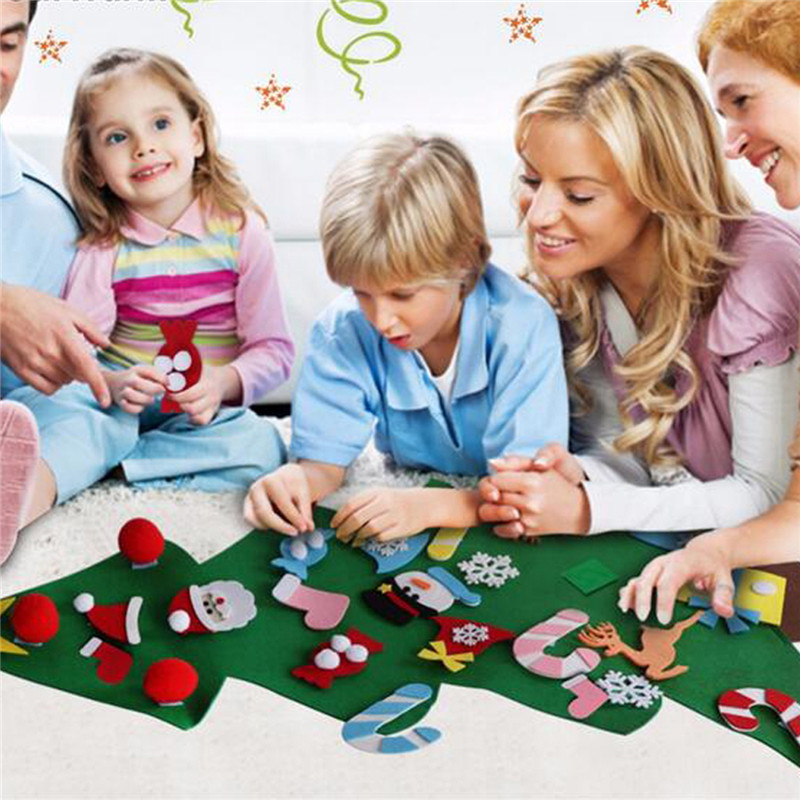 Christmas-Tree-Set-with-Ornaments-Gift-Door-Wall-Hanging-Decoration-1232306-5
