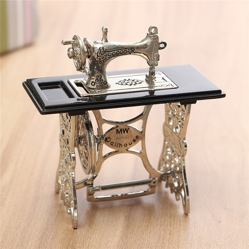 Vintage-Miniature-Dollhouse-Furniture-Sewing-Machine-Furniture-Table-Metal-Home-Decoration-1251417-3