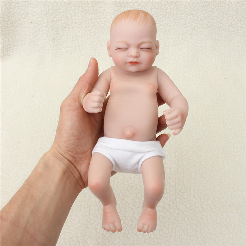 11-Reborn-Doll-Newborn-Handmade-Lifelike-Soft-Silicone-Realistic-Christmas-Gifts-1407013-6