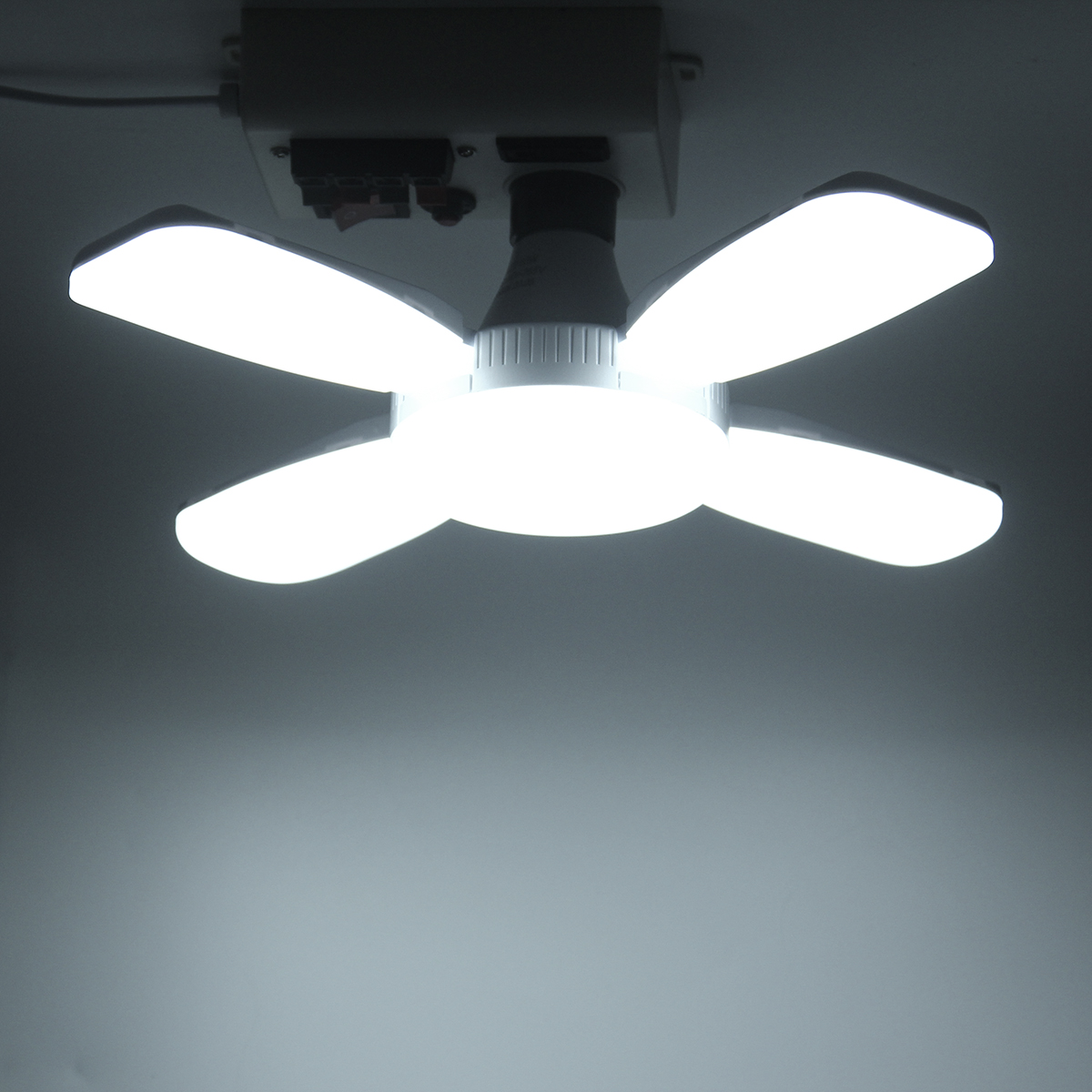 E27-60W-LED-Garage-Light-Bulb2835SMD-Four-Leaves-Deformable-Ceiling-Workshop-Lamp-AC165-265V-1719697-3