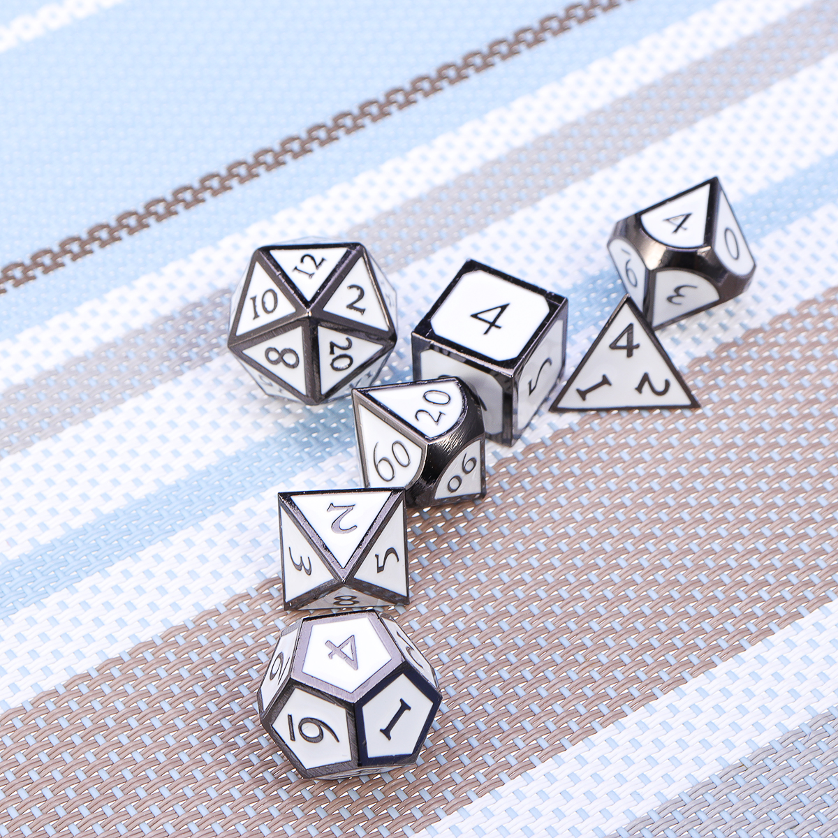 7Pcs-Zinc-Alloy-Enamel-Dices-Set-Polyhedral-Solid-Metal-Dice-Role-Playing-Game-Dice-Gadget-RPG-1374946-5