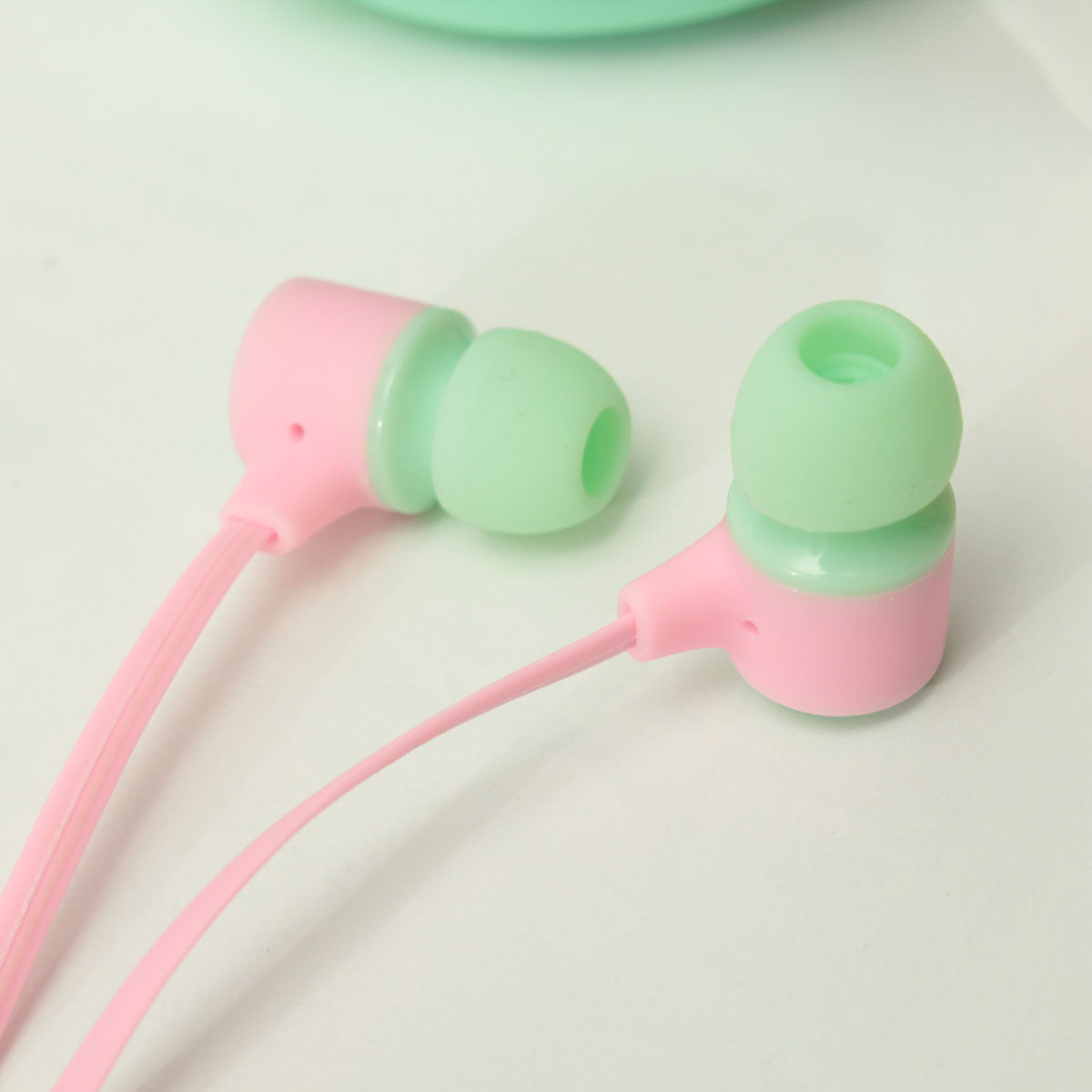 Portable-In-Ear-35mm-Earphone-Headset-Macaron-Storage-Case-For-Phone-Tablet-PC-1036125-7