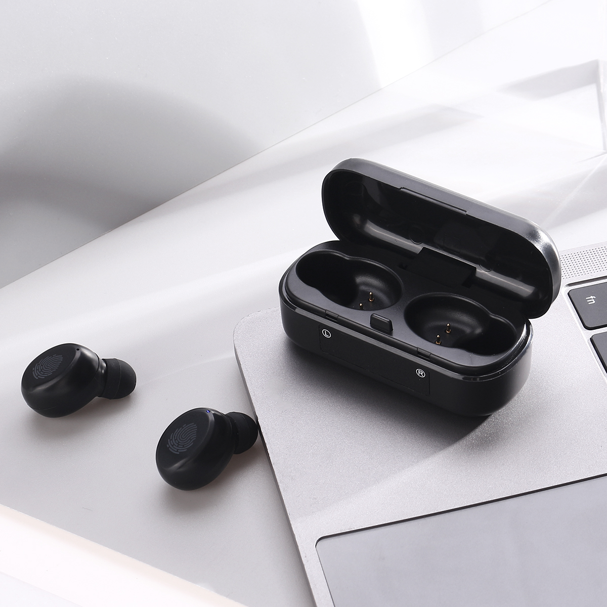 V8-bluetooth-50-TWS-In-Ear-Headset-Power-Display-Wireless-Sport-Earphone-Mini-Stereo-Headphones-with-1684587-10