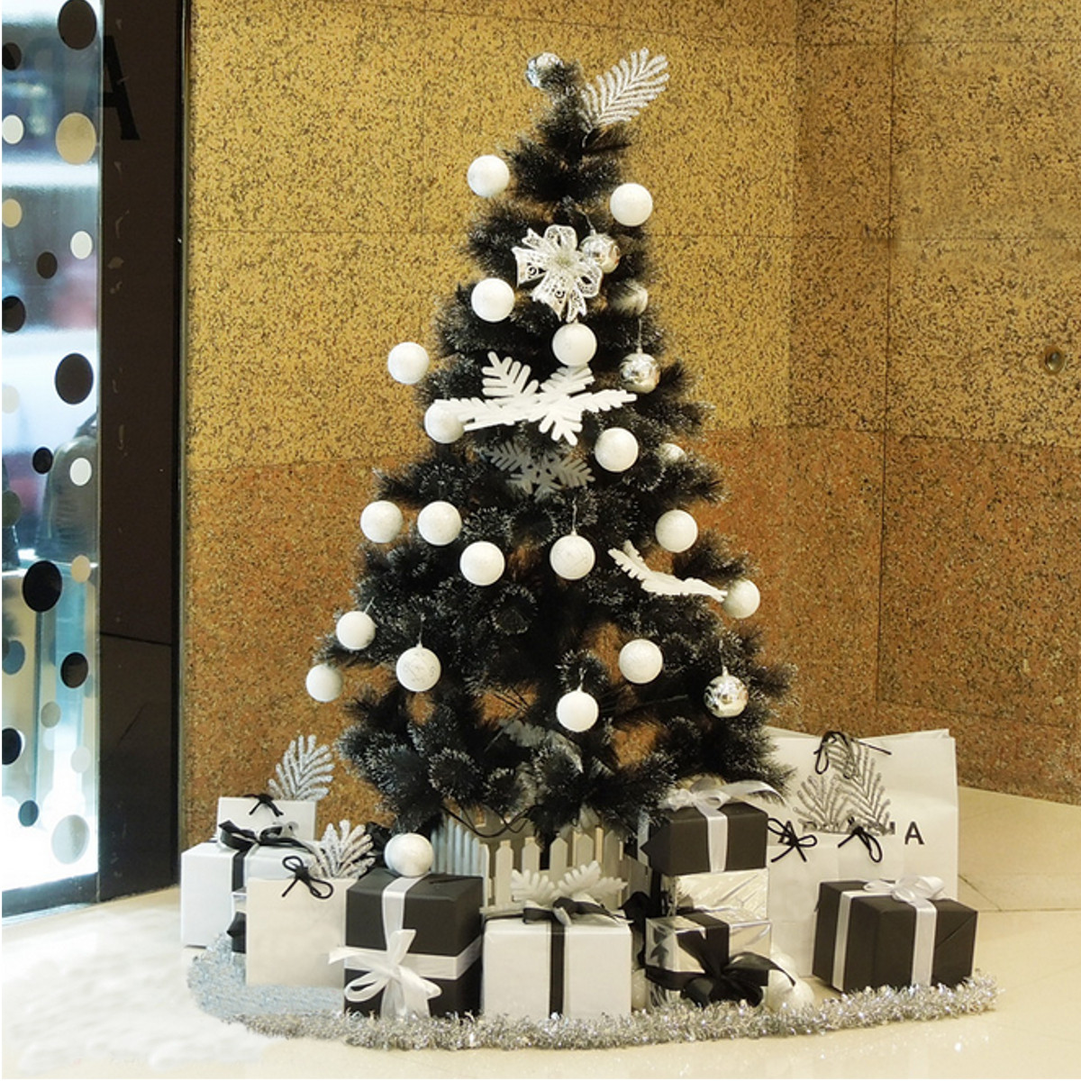 612Pcs-Christmas-Snowball-Balls-40-100mm-Party-Ornaments-Bauble-Xmas-Tree-Decoration-1633479-1