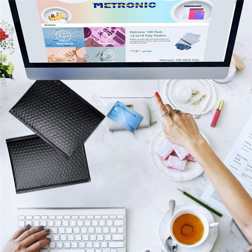 Yiyoubao-Bubble-Envelope-Bag-Matte-Thickened-Shockproof-Drop-Resistant-Shipping-Envelope-Mailing-Bag-1711399-4