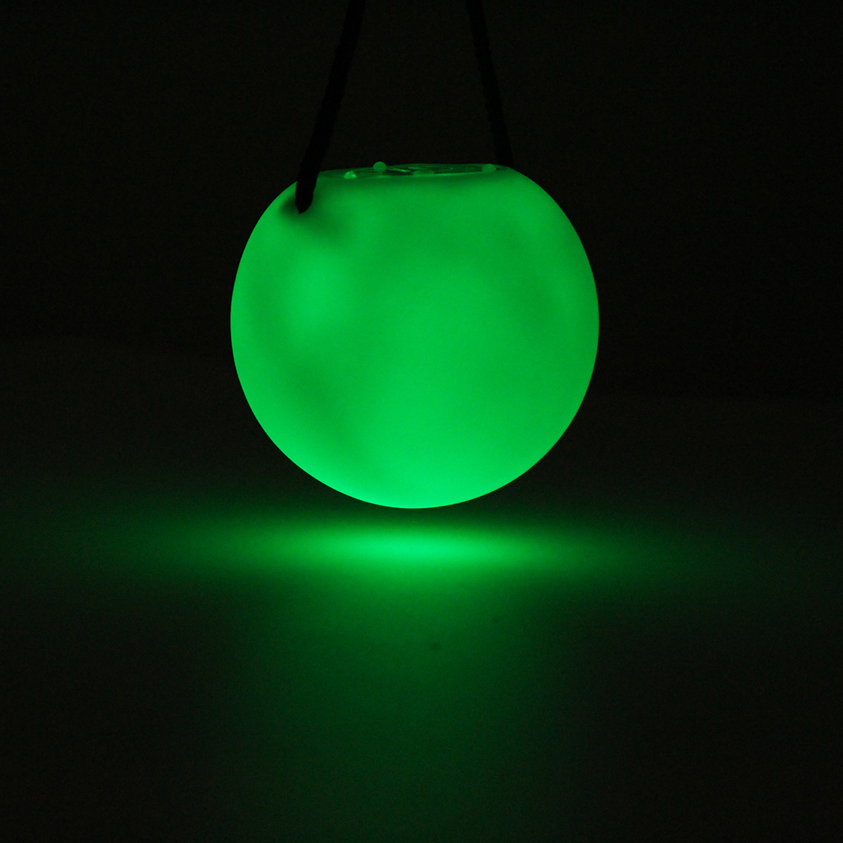 1PC-LED-7-Colors-Glow-POI-Thrown-Balls-Light-Up-Handball-Sports-Belly-Dance-Hand-Novelties-Toys-1035329-7