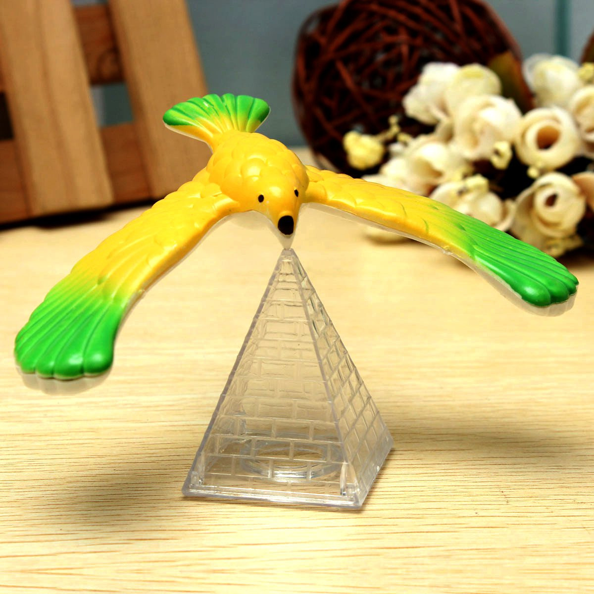 Magic-Balancing-Bird-Science-Desk-Fun-Learning-Gag-Gift-Novelties-Toys-1314694-5