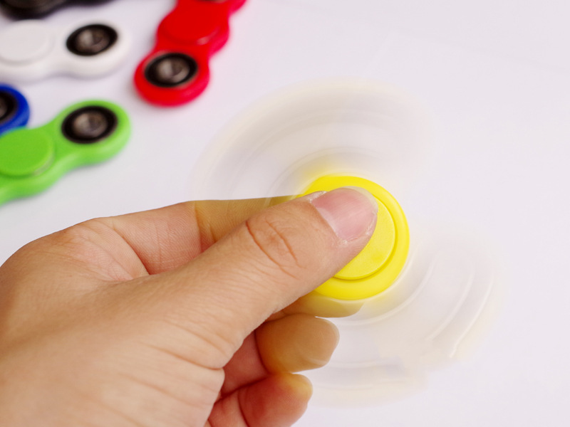 Rotating-Spinner-Fidget-Plastic-Toys-EDC-Hand-Spinner-For-Autism-and-ADHD-Stress-Release-Gift-1133119-2