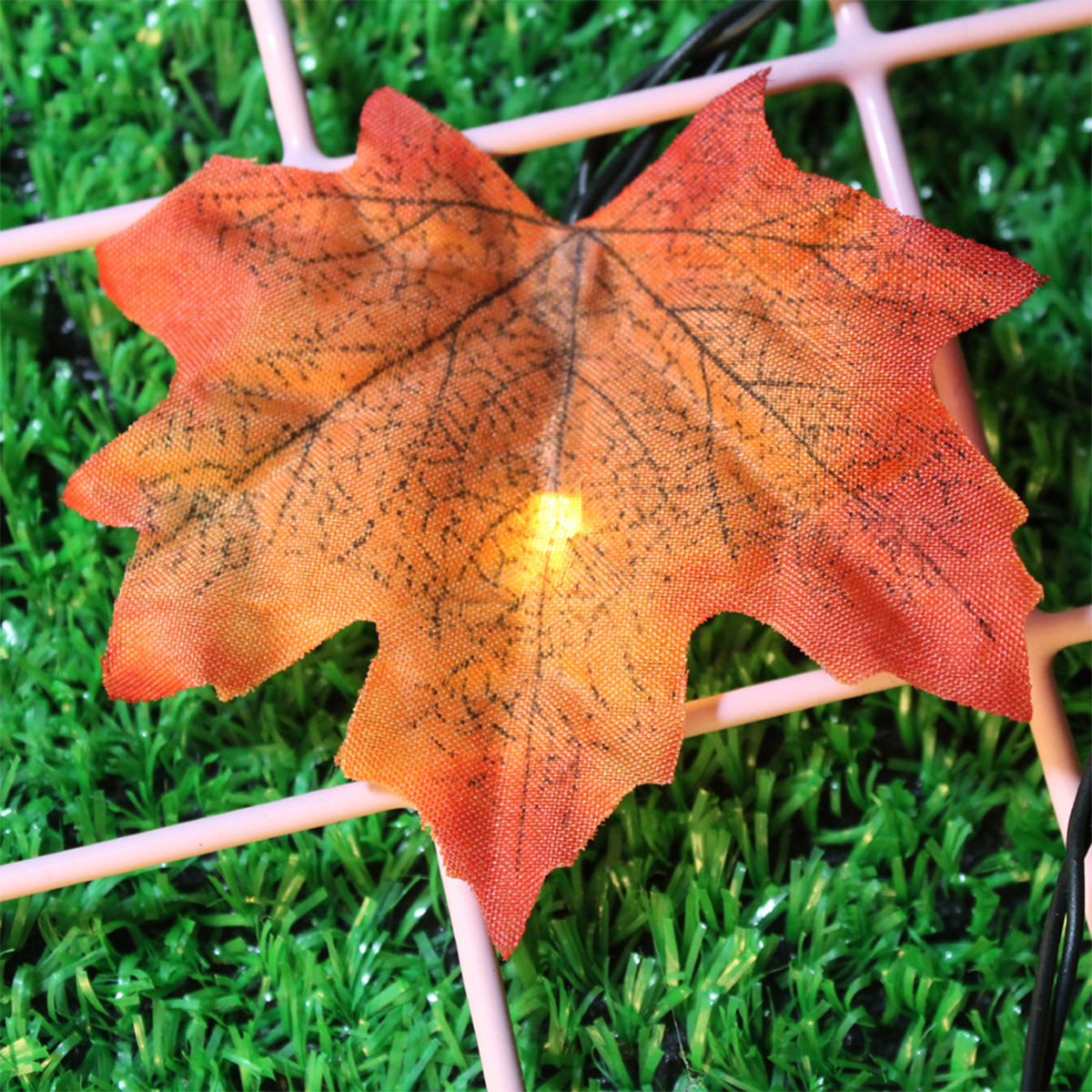 5m-Fall-Maple-Leaf-Garland-20-LED-Maple-Leaves-Fairy-Lights-Maple-Leaf-String-Light-1768668-3