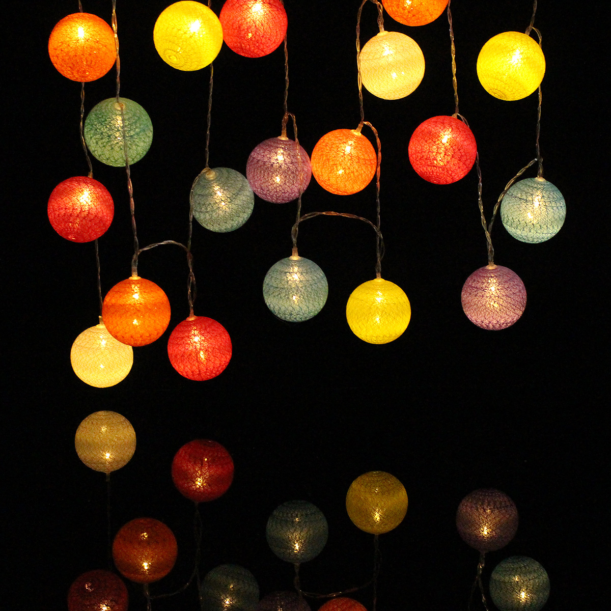 Battery-Powered-30LEDs-Pastel-Cotton-Ball-String-Lights-for-Holiday-Decoration-1137276-2