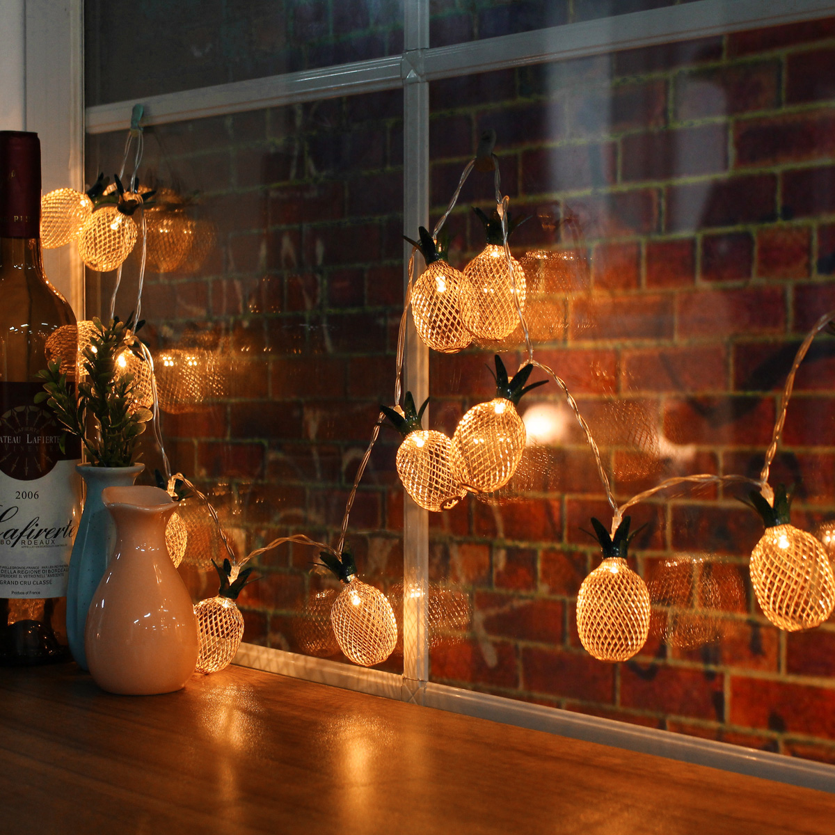 Battery-Powered-Warm-White-Metal-Pineapple-Shaped-Indoor-LED-Fairy-String-Light-for-Christmas-Party--1203397-6