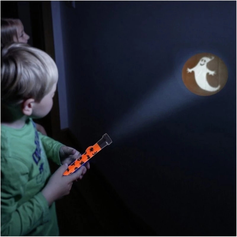 LED-Halloween-Projector-Flashlight-Party-Light-DIY-Decoration-with-5-lens-PumpkinSpiderBatGhost-and--1902225-4