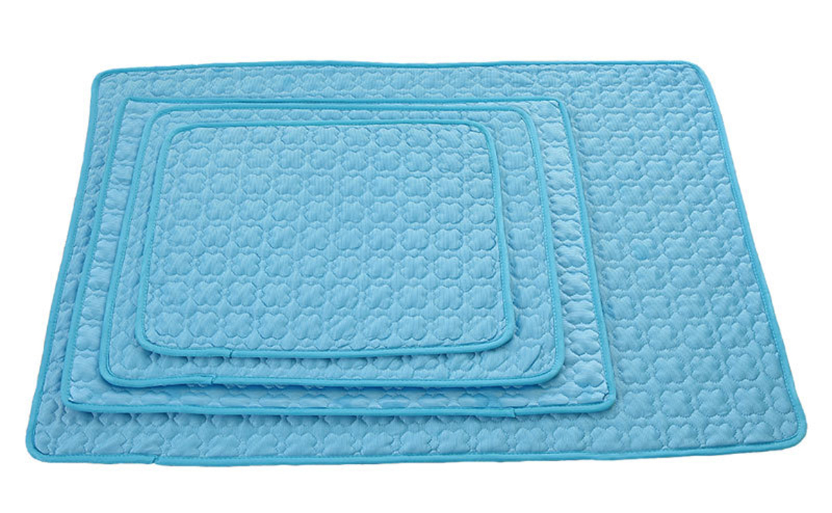 Pet-Cooling-Mat-Dog-Cat-Summer-Cooling-Cushion-Pads-Breathable-Comfortable-Dog-Supplies-1889099-3