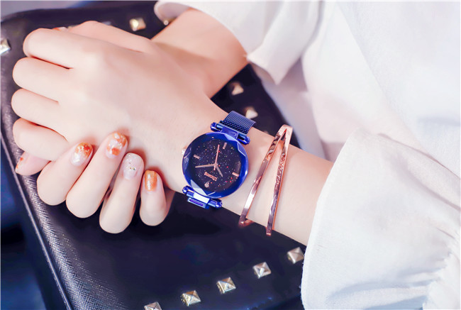 Luxury-Clock-Magnet-Buckle-Starry-Sky-Diamond-Quartz-Watch-Geometric-Surface-Fashion-Casual-Dress-Wr-1430918-1
