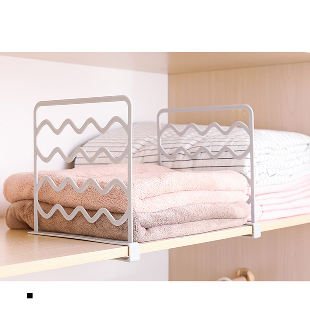 Closet-Shelf-Divider-Wardrobe-Partition-Organizer-Clamp-for-Kitchen-Cabinets-1684371-3