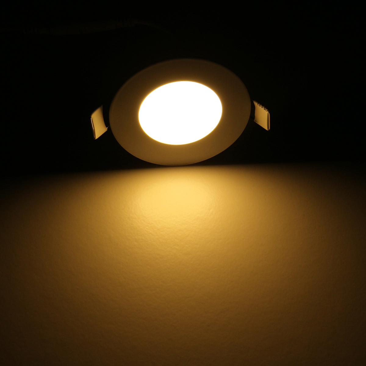 85mm-3W-Slim-LED-Round-Recessed-Ceiling-Light-SMD2835-Flat-Panel-Ultra-Thin-RV-Caravan-Lamp-DC12V-1706097-9