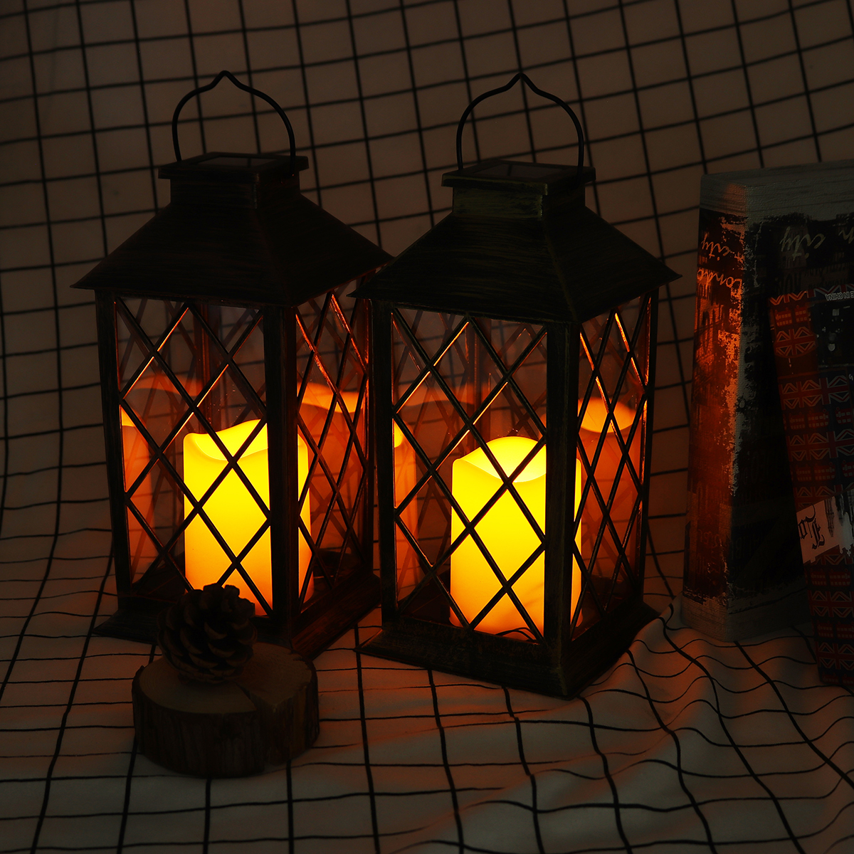 Solar-Power-Hanging-Lantern-LED-Lamp-Retro-Style-Light-OutdoorIndoor-for-Garden-Christmas-Decoration-1729902-4