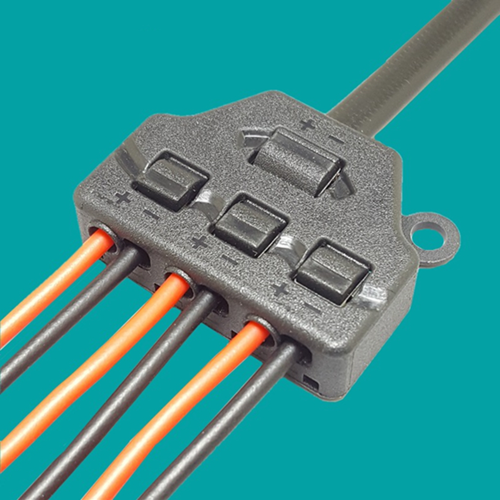 One-in-three-out-Two-Pole-Branch-Terminal-Connector-Parallel-Connection-1755688-1