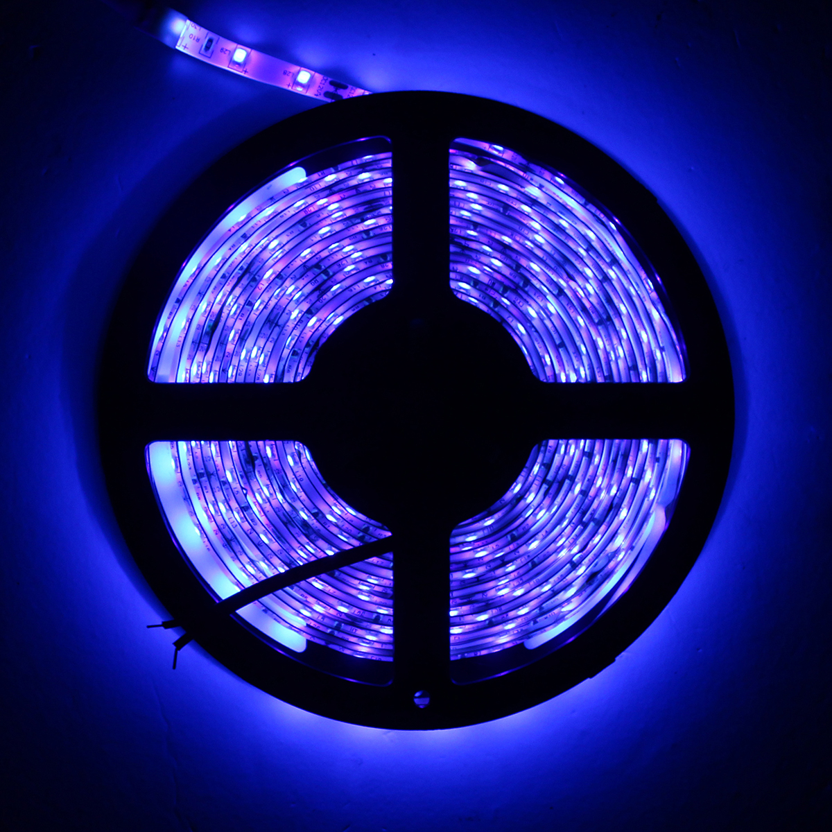 5M-3528SMD-Non-waterproof-UV-Purple-LED-Strip-Light-with-DC-Connector-DC12V-1309461-7