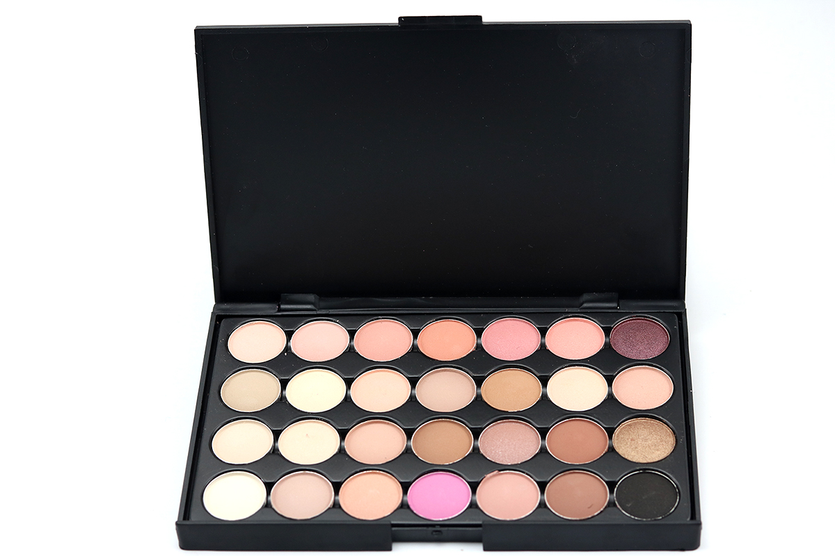 POPFEEL-28-Color-Eye-Shadow-Matte-Pearly-Smoky-Earthy-Highlight-Eyeshadow-Palette-1656104-7