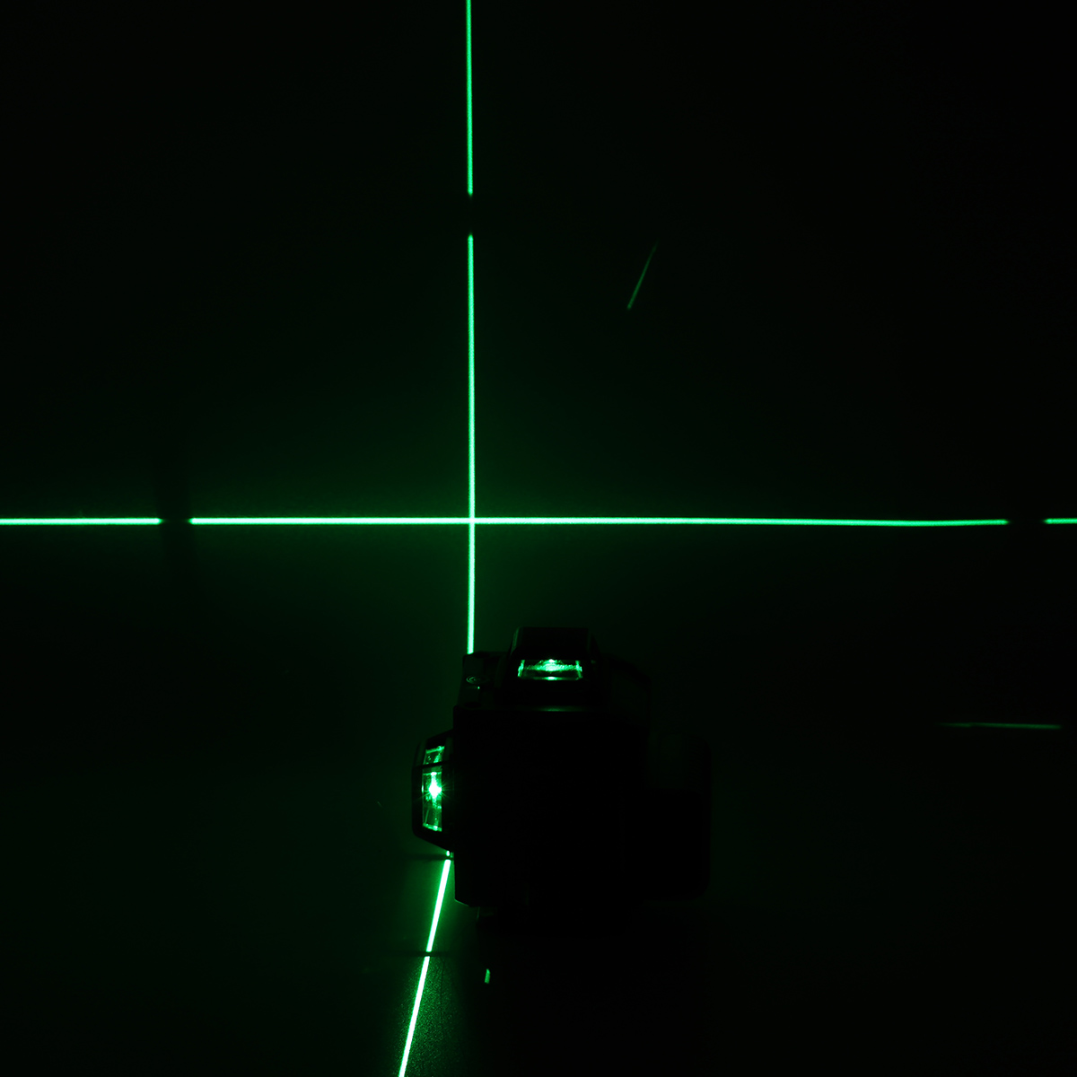 16-Line-LD-Green-Light-Laser-Level-4D-360deg-Cross-Self-Leveling-Measuring-Tool-1715020-10