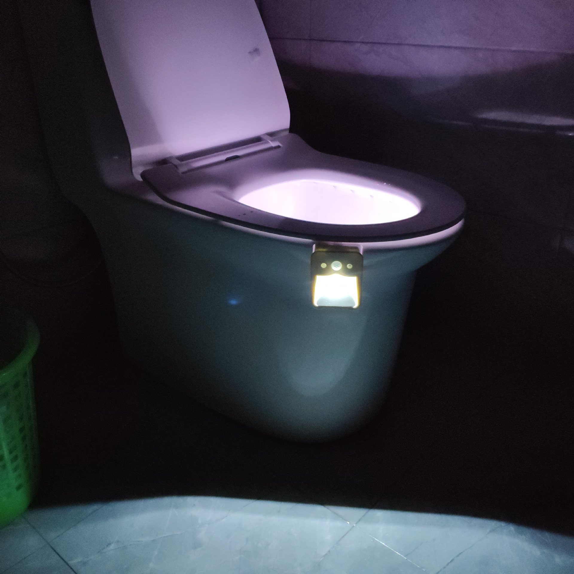 16-Colors-LED-Induction-Toilet-Light-With-Aromatherapy-Toilet-Sensor-Night-Light-Decor-1754296-12