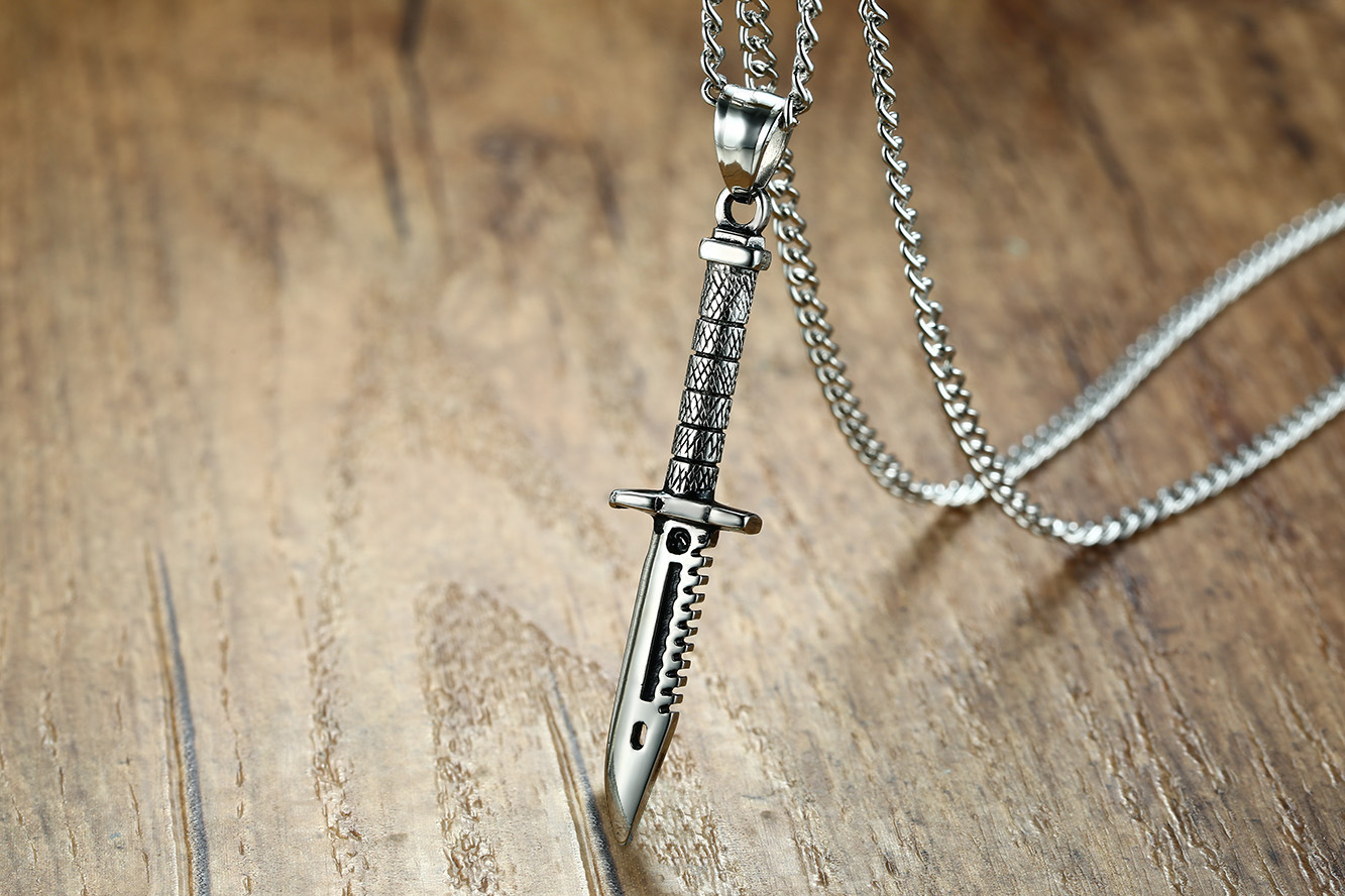 EDC-Titaniumm-Steel-Knifee-Necklace-Swordd-Pendant-Fashion-Creative-Ornament-Mens-Necklace-Outdool-S-1721327-1