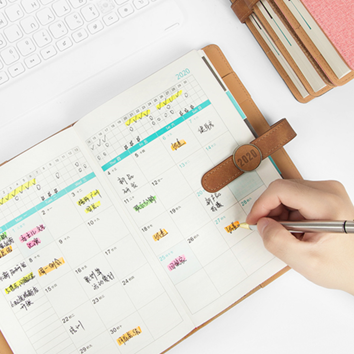 2020-Weekly-Monthly-Journal-Planner-Diary-Scheduler-Study-Work-A5-Notebook-1555946-8