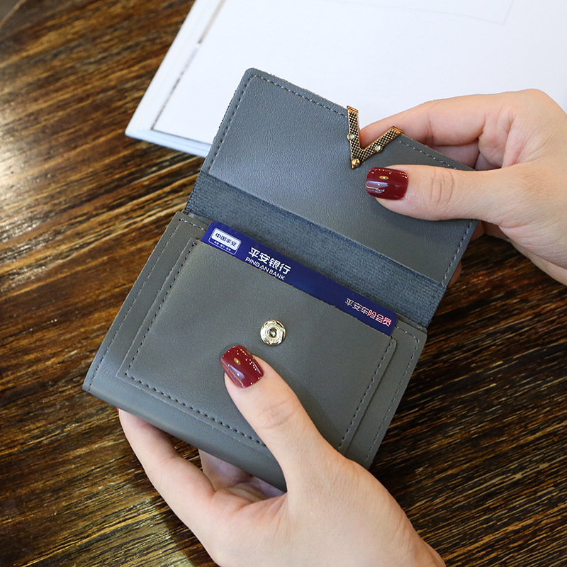 Fashion-Casual-V-Shaped-Decorative-Large-Capacity-Female-Small-Purse-Card-Holder-1493850-5