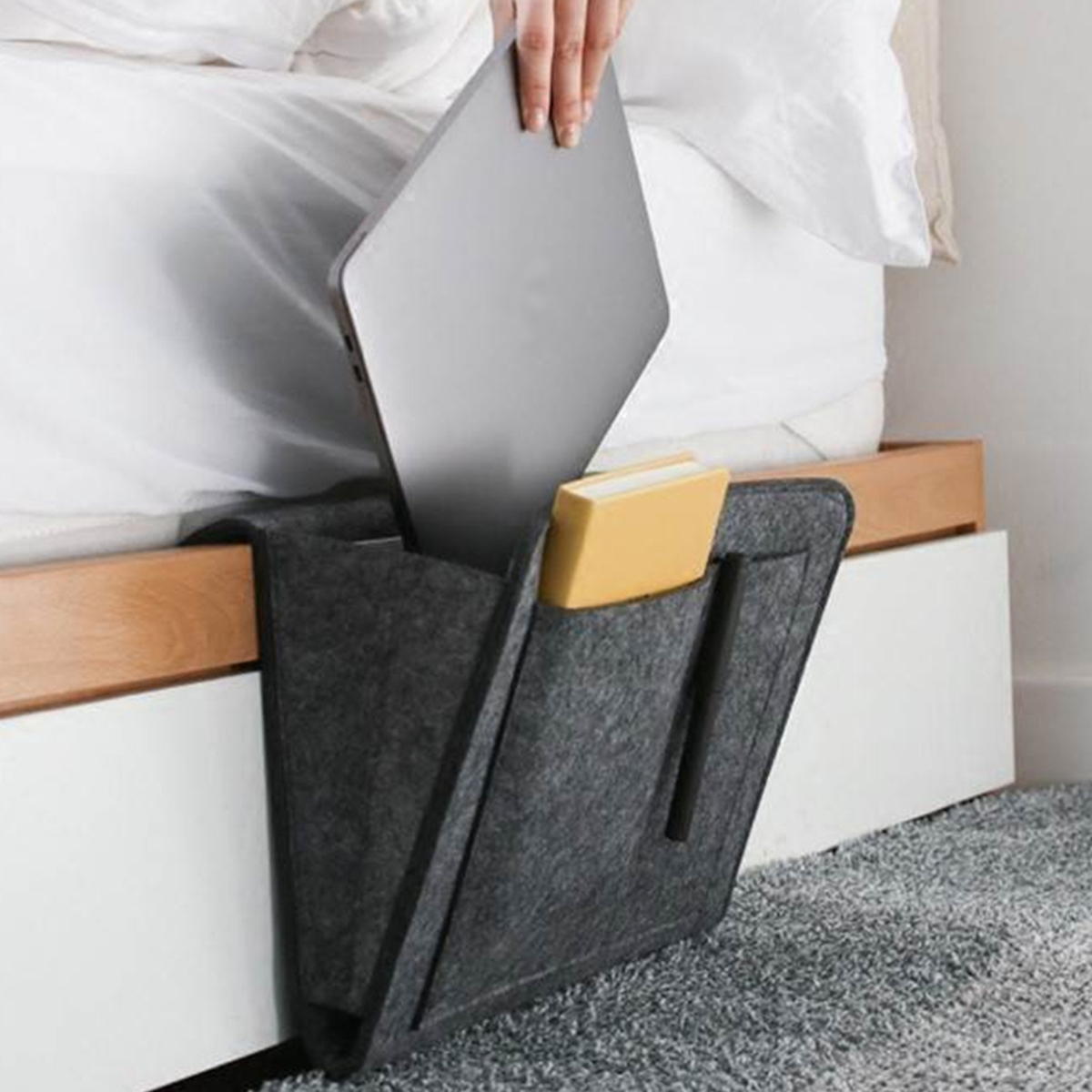 Hanging-Bag-Bedside-Storage-Organizer-Bed-Felt-Pocket-Sofa-Armrest-Phone-Holder-1572076-8