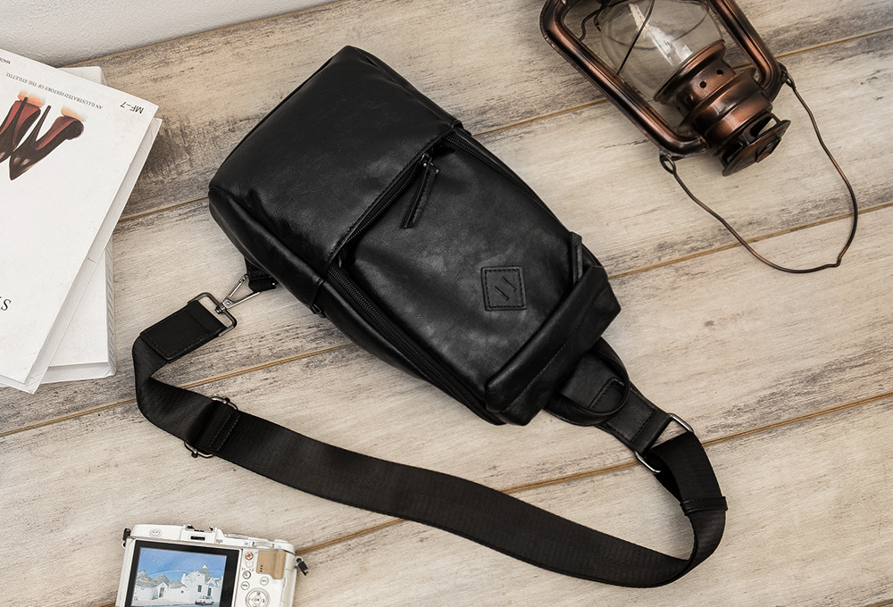 Men-Large-Capacity-Mobile-Phone-Storage-PU-Leather-Shoulder-Crossbody-Bag-Chest-Pack-1778940-2
