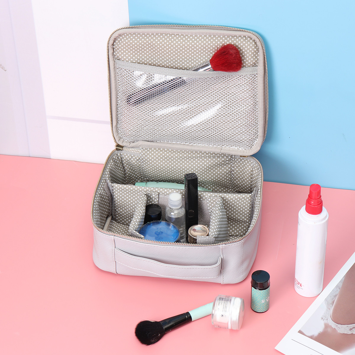 Portable-Large-Capacity-PU-Leather-Multi-Grid-Make-Up-Storage-Bag-Beauty-Box-1859784-3