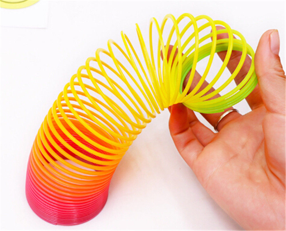 Plastic-Rainbow-Circle-Folding-Coil-Colorful-Spring-Children-Funny-Classic-Toy-Development-Toys-Gift-1434066-5