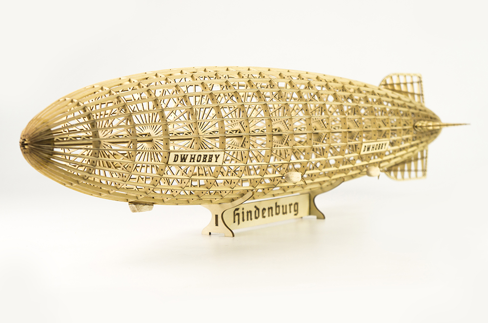 Dancing-Wings-Hobby-VS3-1408-HINDENBURGZeppelin-Static-Model-Kit-1713669-1